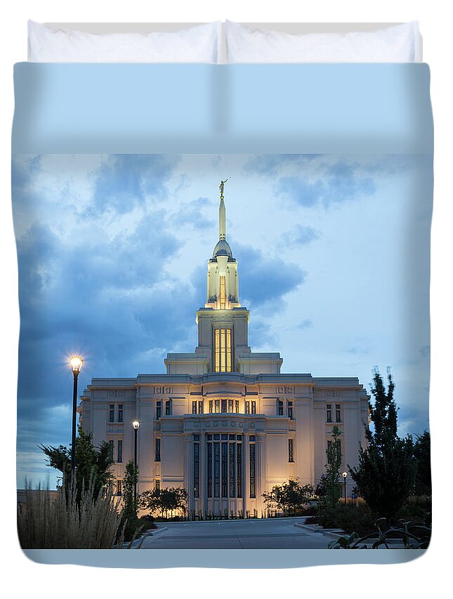 Architecture Duvet Cover featuring the photograph Payson Utah Temple by K Bradley Washburn