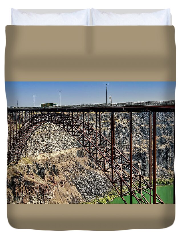  Duvet Cover featuring the photograph Perrine Memorial Bridge Twin Falls Idaho by Michael W Rogers