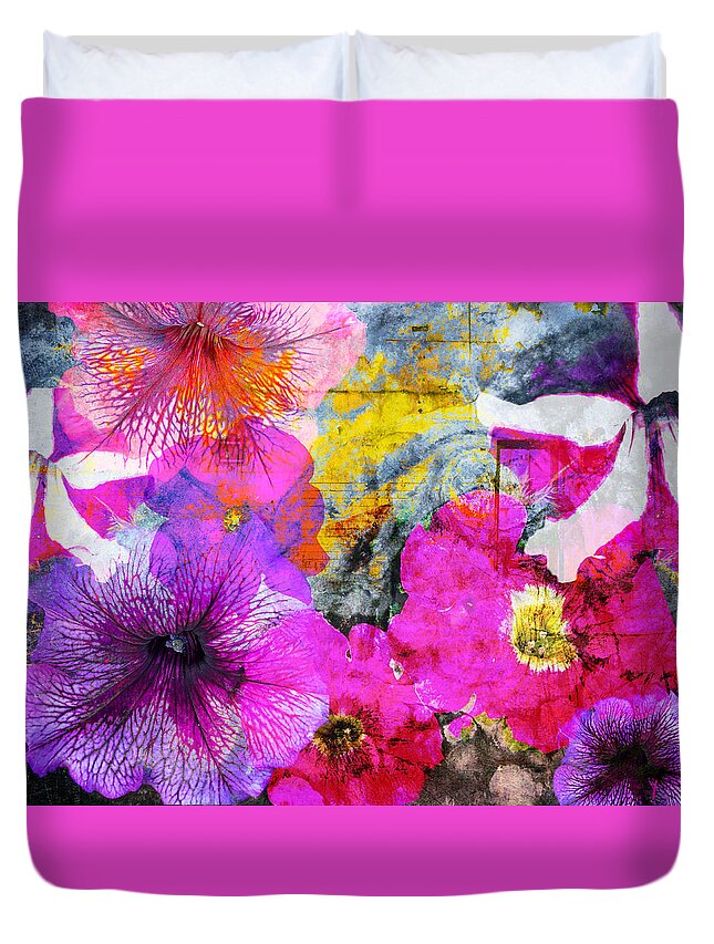 Flowers Duvet Cover featuring the photograph Petunias by Sandra Selle Rodriguez