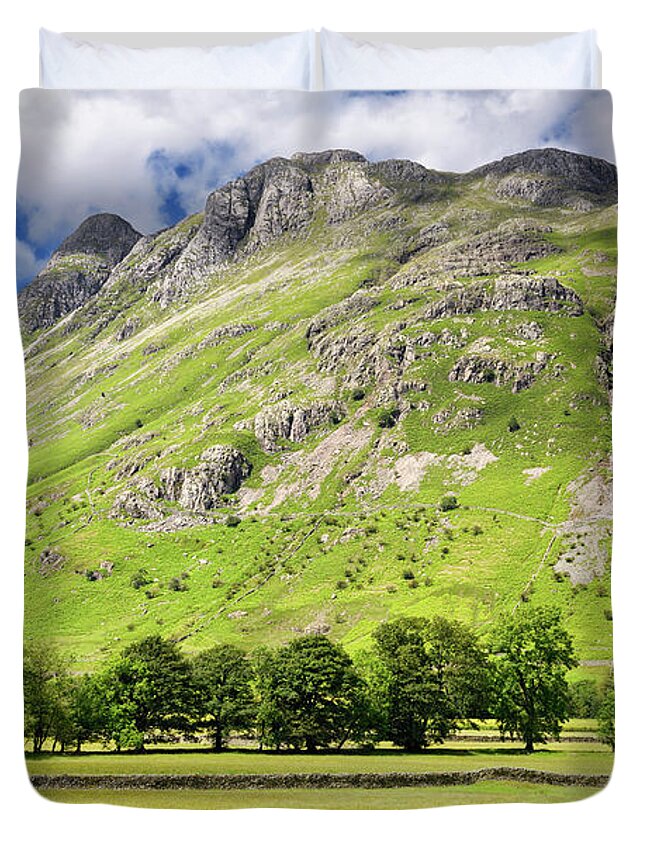 Pike Of Stickle Duvet Cover featuring the photograph Pike of Stickle Loft Crag Thorn Crag and Harrison Stickle peaks by Reimar Gaertner