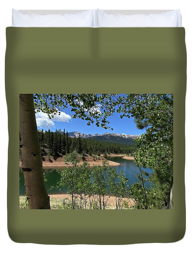 Trees Duvet Cover featuring the photograph Pikes Peak and South Catamount Reservoir by Carol Milisen