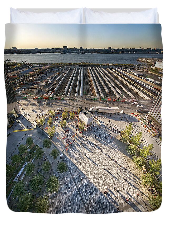 Hudson Yards Duvet Cover featuring the photograph Plaza from Vessel by S Paul Sahm