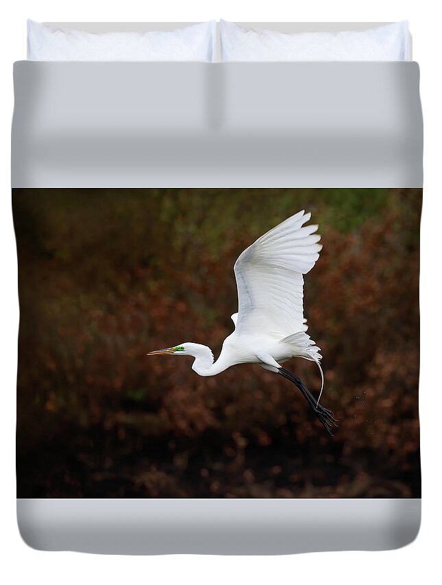 Egret Duvet Cover featuring the photograph Pond Popping Egret by Art Cole