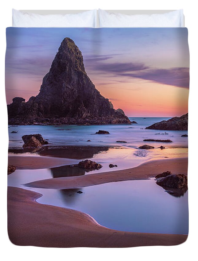 Oregon Duvet Cover featuring the photograph Port Orford Tide Pools by Darren White
