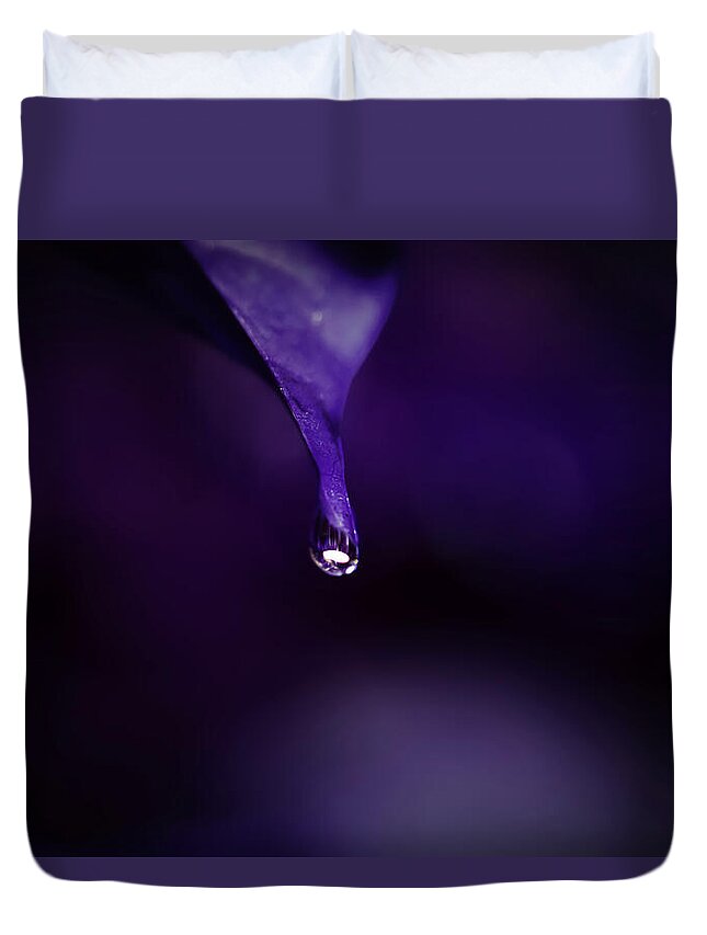 Macro Photography Art Duvet Cover featuring the photograph Purple Bougainvilla Leaf by Gian Smith