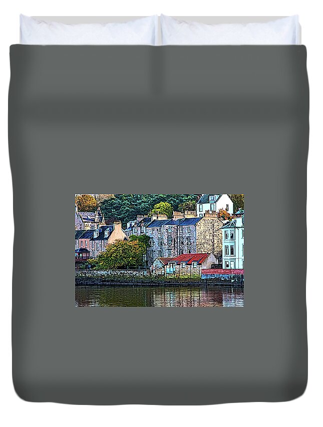 Queensferry Scotland Duvet Cover featuring the digital art Queensferry Scotland by SnapHappy Photos