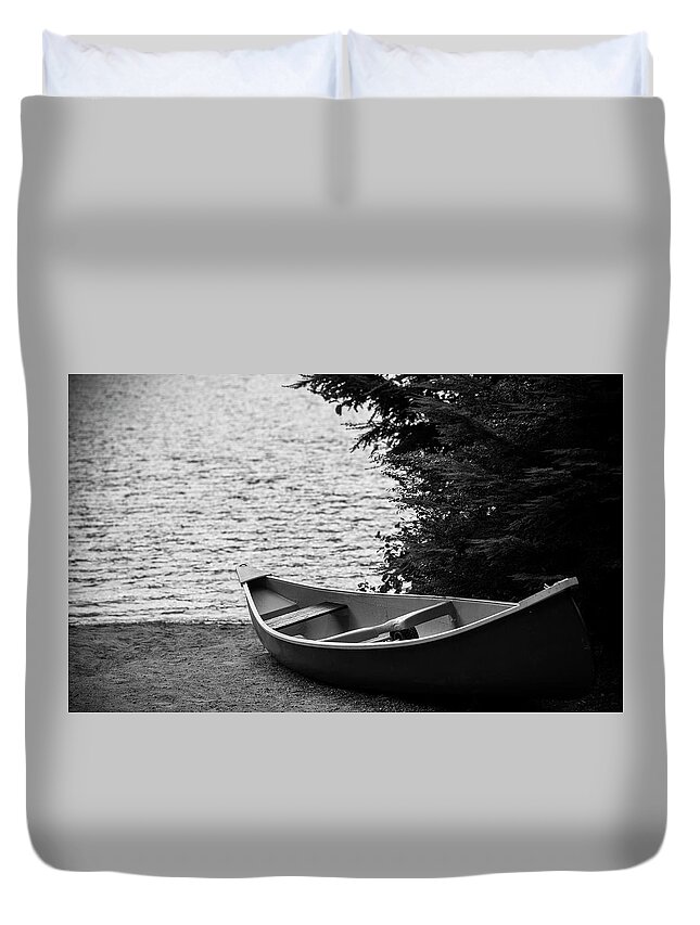 Canoe Duvet Cover featuring the photograph Quiet Canoe by Jim Whitley