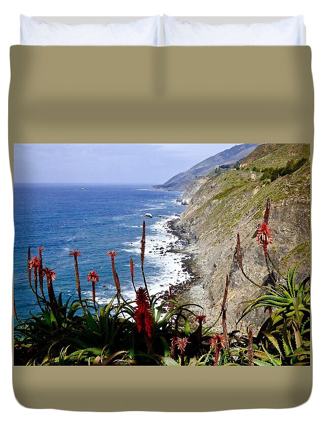 Big Sur Duvet Cover featuring the photograph Ragged Point Inn View by Amelia Racca