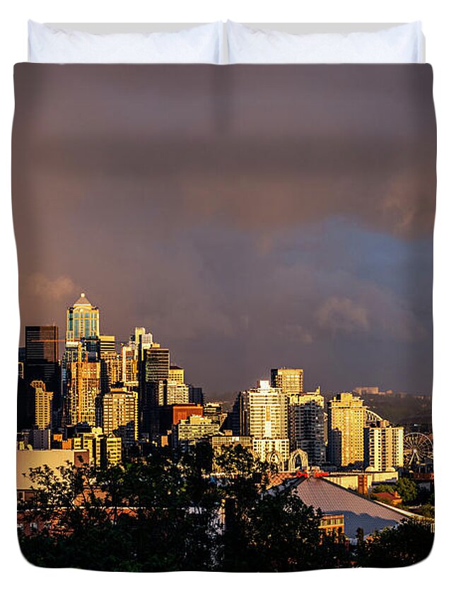 Kerry Park Duvet Cover featuring the pyrography Rainbow in Seattle by Yoshiki Nakamura