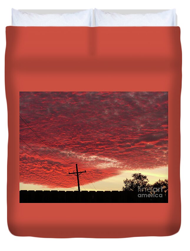 Red Sky Rising Duvet Cover featuring the photograph Raising Hell by Rosanne Licciardi