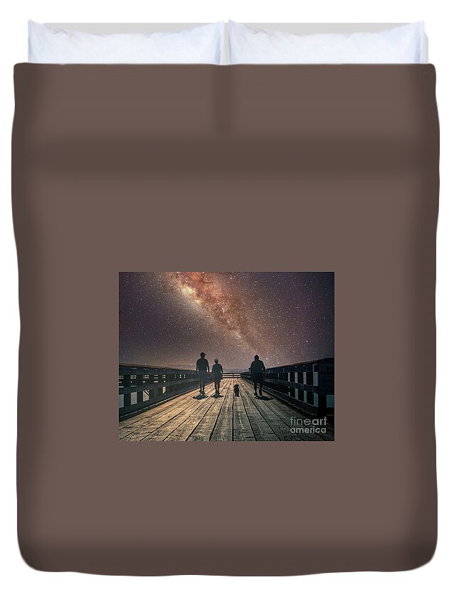Stars Duvet Cover featuring the photograph Reach For The Stars by Barry Weiss