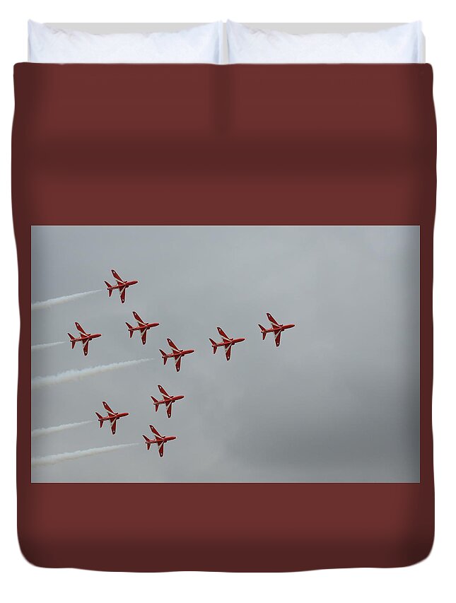 21st Century Duvet Cover featuring the photograph Red Arrows Performing the Concorde Formation by Gordon James