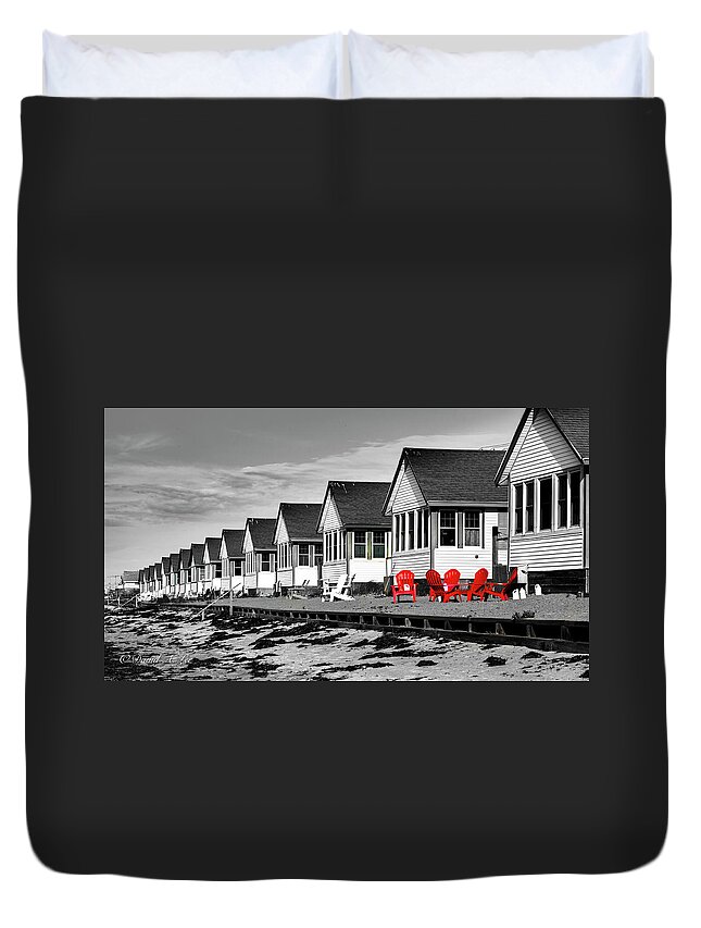 Cape Cod Duvet Cover featuring the photograph Red Chairs by David Lee