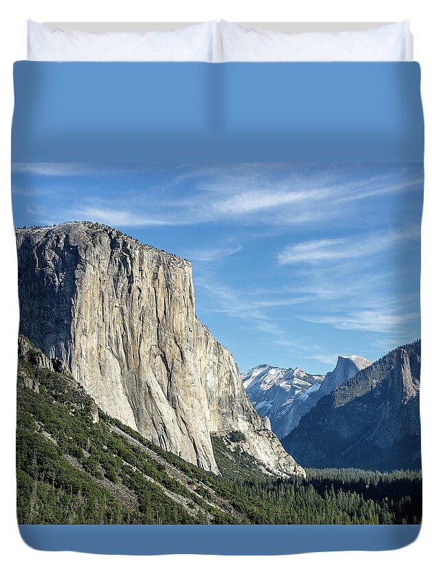 Yosemite National Park Duvet Cover featuring the photograph Majestic Beauty by Brett Harvey