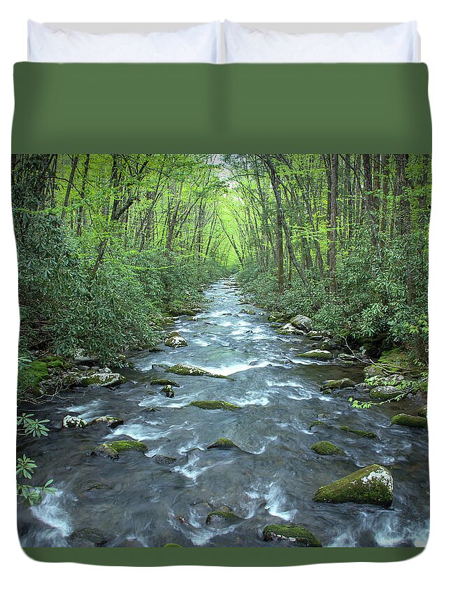 Tree Duvet Cover featuring the photograph River Styx Tributary by Robert Carter