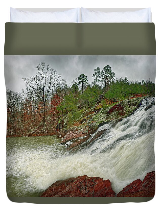 Waterfall Duvet Cover featuring the photograph Rocky Falls Shut-ins by Robert Charity