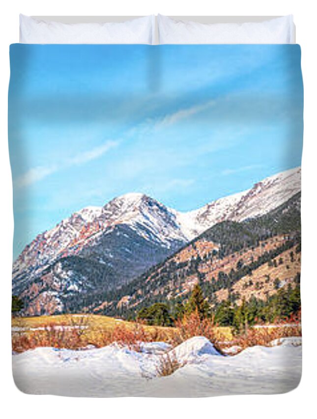 Rocky Mountain National Park Duvet Cover featuring the photograph Rocky Mountain National Park Winter Panorama by Douglas Wielfaert