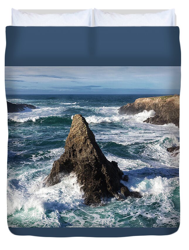 Mendocino Coast Duvet Cover featuring the photograph Rough Ocean Waves Swirling the Shoreline on a Sunny Mendocino Afternoon by Kathleen Bishop