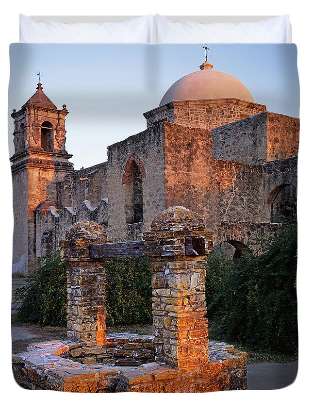 Mission San Jose Duvet Cover featuring the photograph San Jose Well by Tom Daniel