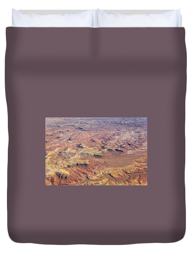 Fstop101 Painted Desert Flagstaff Arizona Landscape Sand Formations Duvet Cover featuring the photograph Sand Formations in the Painted Desert by Geno Lee