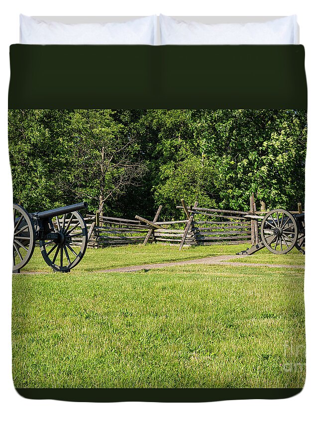 Gettysburg Duvet Cover featuring the photograph Sawbuck Fence and Civil War Cannons by Bob Phillips
