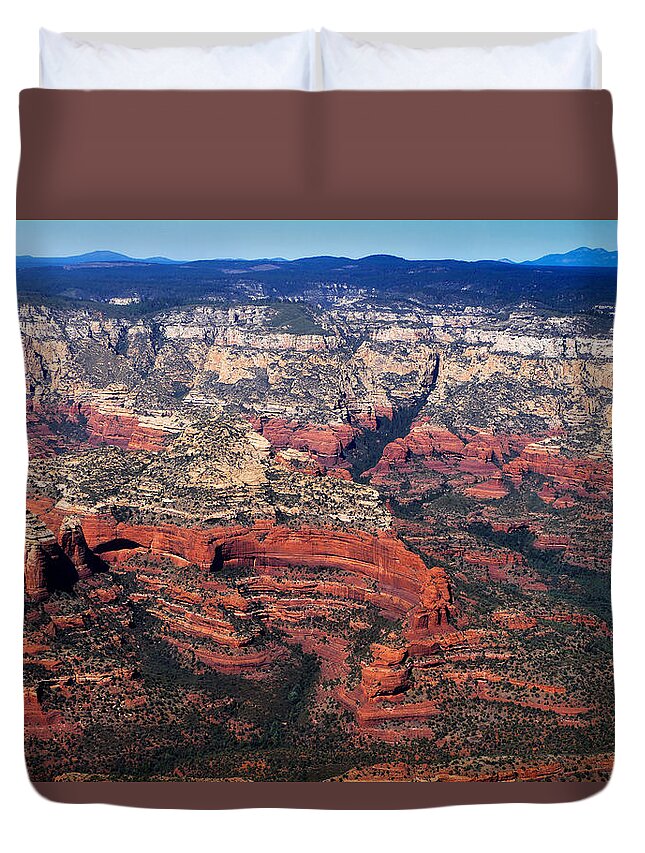 Red Rock Cliffs Sedona Arizona Fstop101 Landscape Duvet Cover featuring the photograph Sedona Arizona by Geno