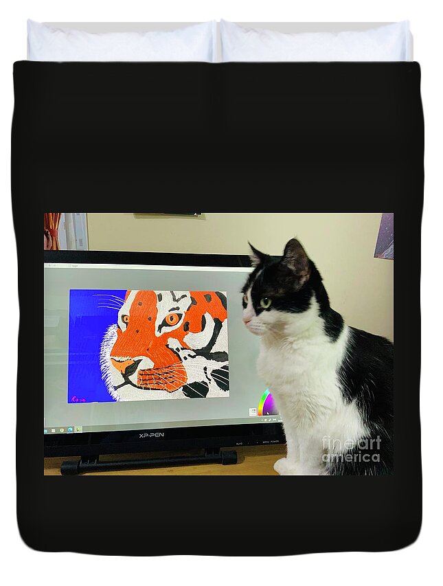 Cat Duvet Cover featuring the photograph Self portrait #1 by Elaine Hayward