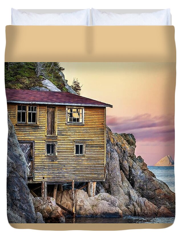 Canada Duvet Cover featuring the photograph Shoe Cove Sunset by Tracy Munson