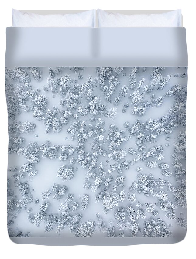 Aerial Duvet Cover featuring the photograph Snowy Forest by Steve Berkley