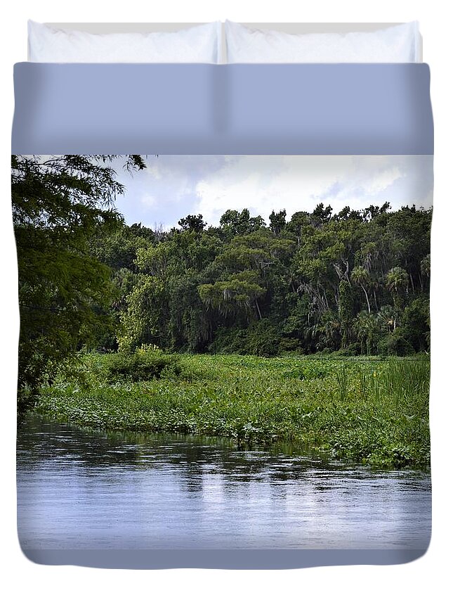 Southbound On The Wekiva River Duvet Cover featuring the photograph Southbound on the Wekiva River by Warren Thompson