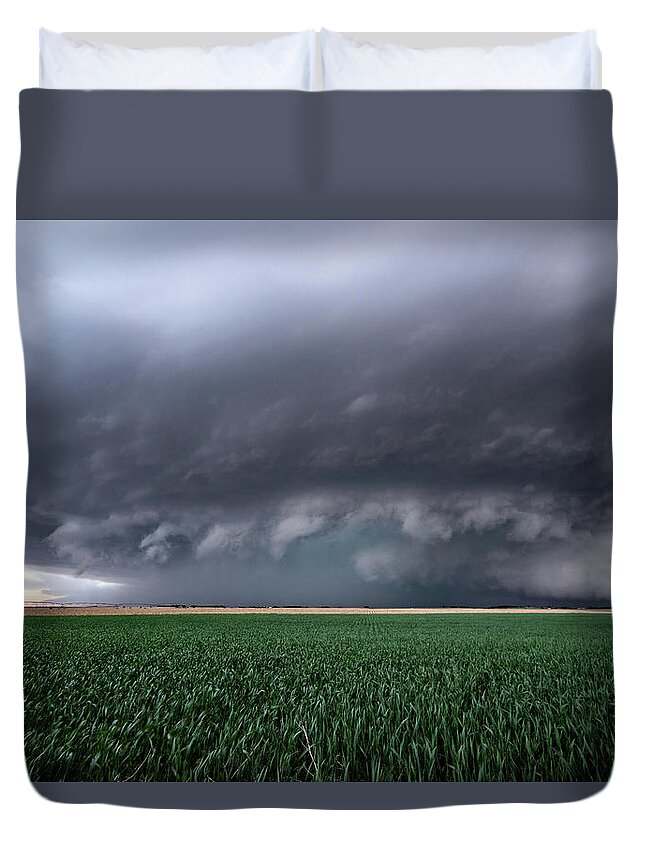 Mesocyclone Duvet Cover featuring the photograph Spaceship Storm by Wesley Aston