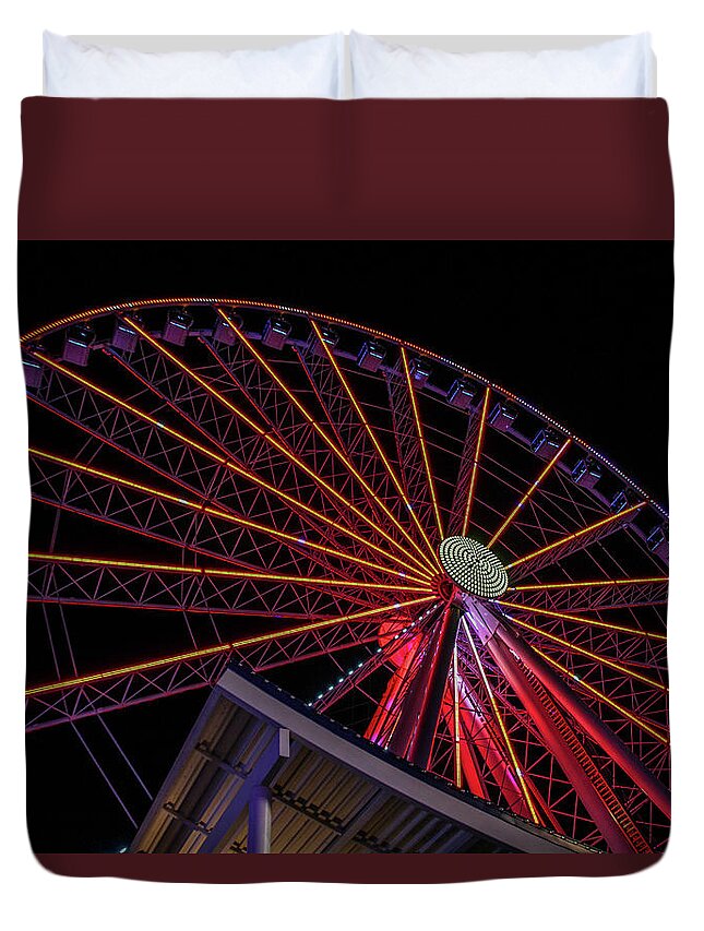 Ferris Wheel Duvet Cover featuring the photograph Spin The Wheel by Richie Parks