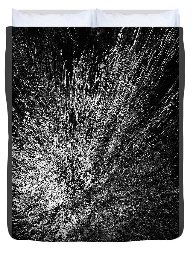 Water Duvet Cover featuring the photograph Splash by Hans Partes