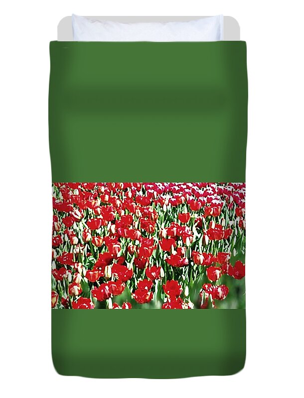 Flowers Duvet Cover featuring the photograph Stand up Troops by John Anderson
