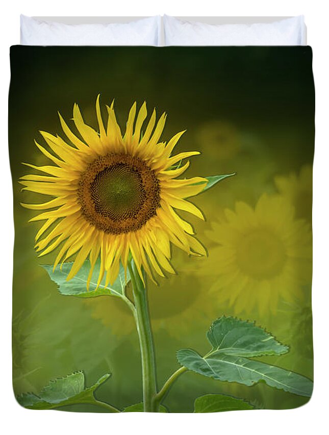 Sunflower Duvet Cover featuring the photograph Standout Sunflower by Leslie Montgomery