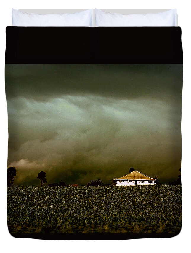 Landscape Duvet Cover featuring the photograph Storm on the Rise by Holly Kempe