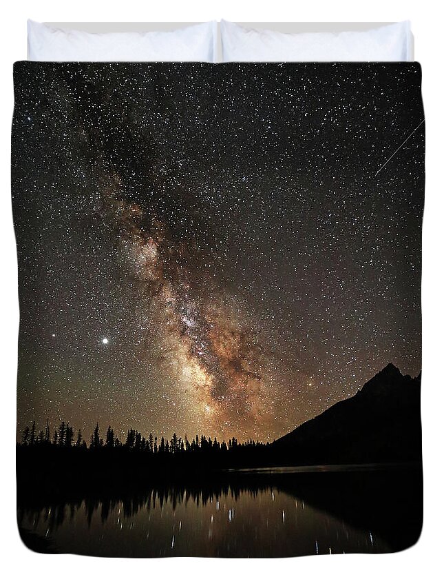 Lake Duvet Cover featuring the photograph String Lake and Meteor by Jean Clark