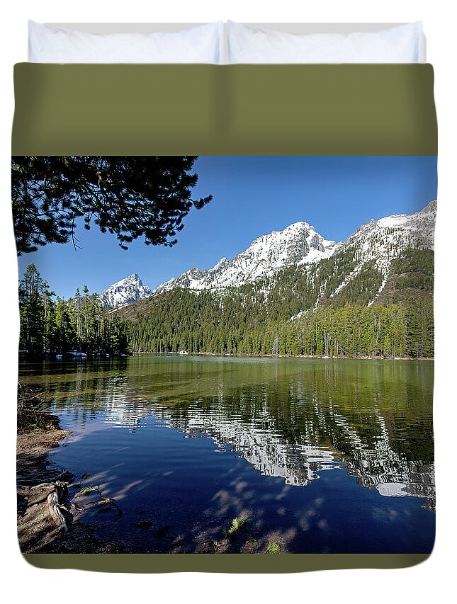 String Lake Duvet Cover featuring the photograph String Lake Reflections by Jack Bell