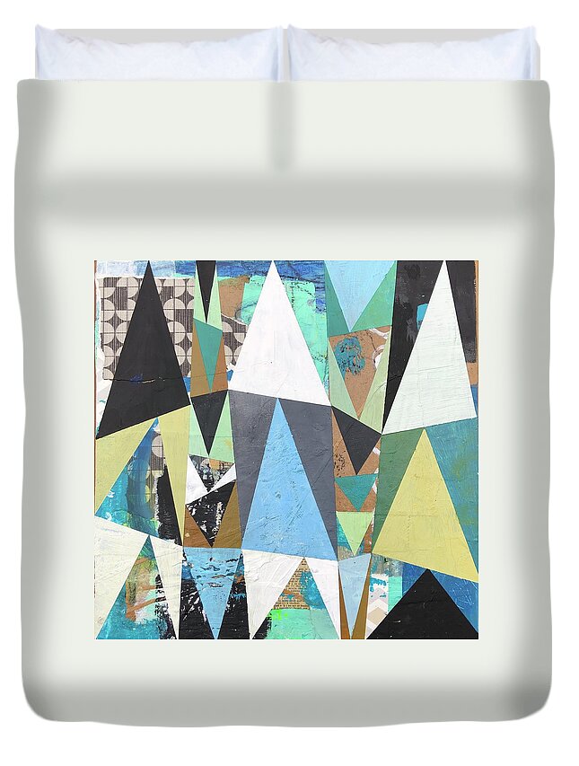 Abstract Duvet Cover featuring the painting Sugarloaf by Cyndie Katz