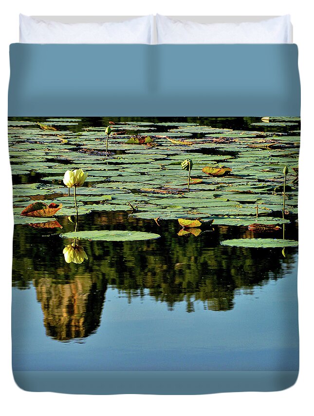 Sugarloaf Duvet Cover featuring the photograph Sugarloaf Reflection by Susie Loechler