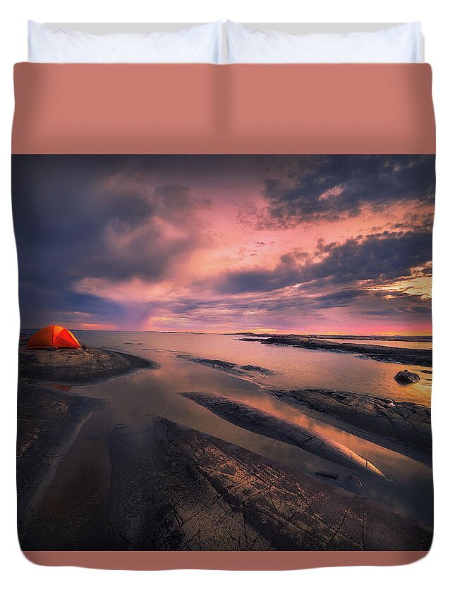 Camping Duvet Cover featuring the photograph Summer Sunset at West Fox by Henry w Liu