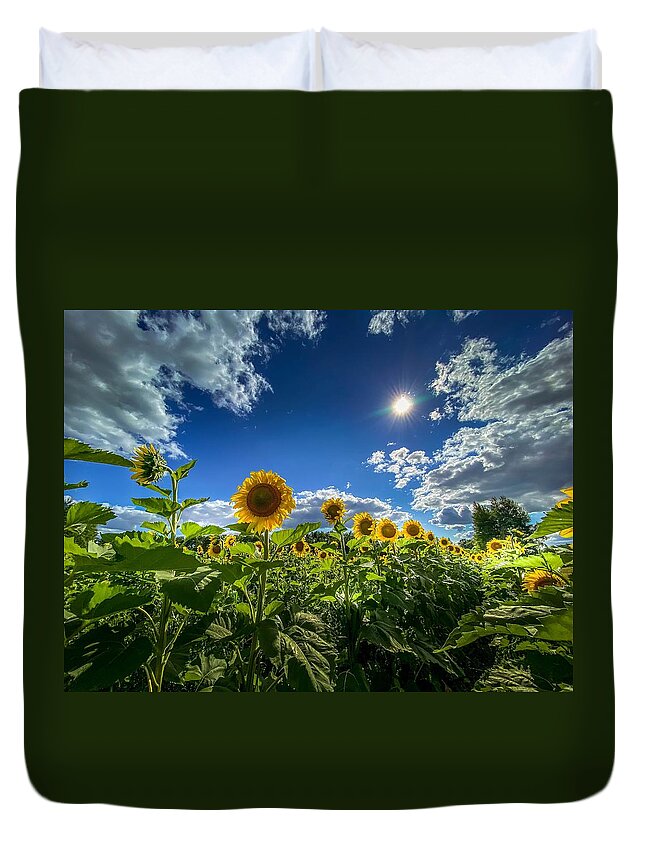 Flower Duvet Cover featuring the photograph Sunflowers in Bloom by Susan Rydberg