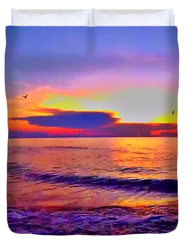 Sunrise Duvet Cover featuring the photograph Sunrise Beach 708 by Rip Read