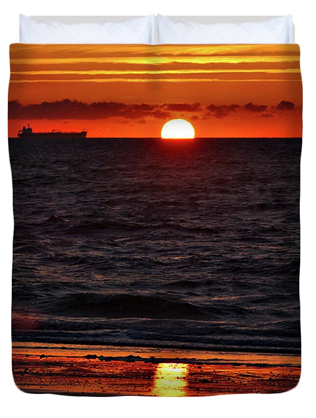 Isle Of Wight Sandown Sunrise Ship Silhouette Duvet Cover featuring the photograph Sunrise on Sandown Beach Isle of Wight by Jeremy Hayden