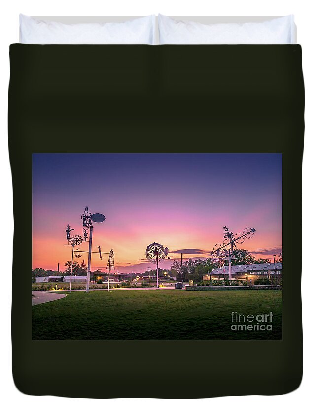 Vollis Duvet Cover featuring the photograph Sunset @ Vollis Simpson Park by Darrell Foster