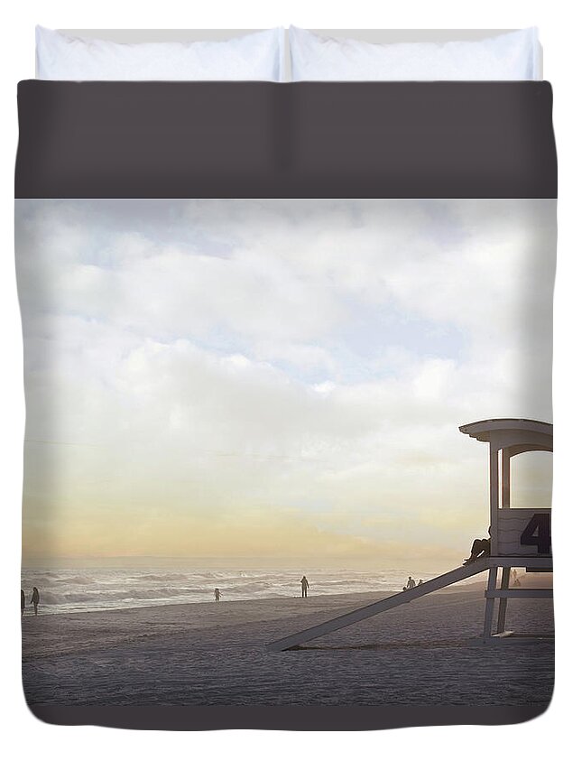 Sunset Duvet Cover featuring the photograph Sunset at Gulf Shores by Sennie Pierson