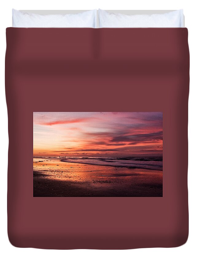 Sunset On Atlantic Beach Duvet Cover featuring the photograph Sunset on Atlantic Beach by Bob Decker