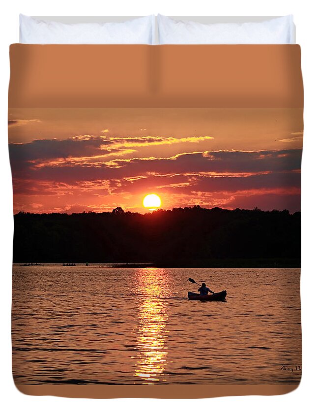 Lake Duvet Cover featuring the photograph Sunset on Nimisila Lake by Mary Walchuck