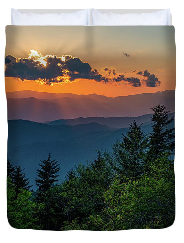 Blue Ridge Parkway Duvet Cover featuring the photograph Sunset on the Parkway by Robert J Wagner