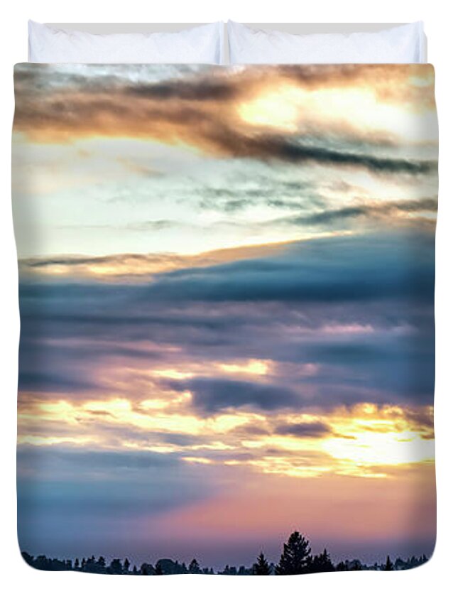 Seattle Duvet Cover featuring the photograph Sunset over Seattle by Cathy Anderson